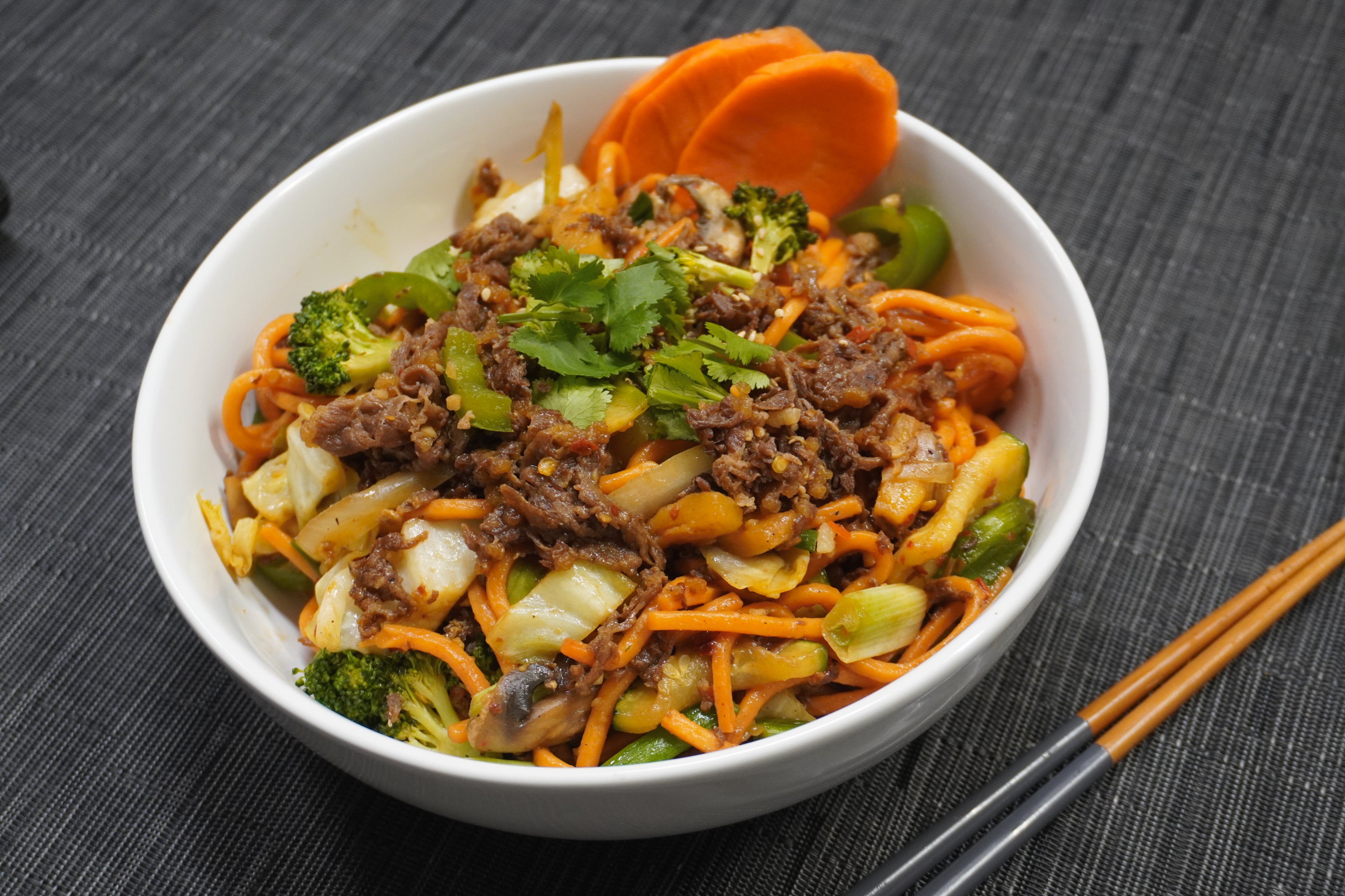 Hungry Bowl Mongolian Grill: Thick-Cut Flavors on Every Bowl